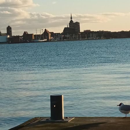 Ferienwohnung Meerblick Og Altefähr Buitenkant foto